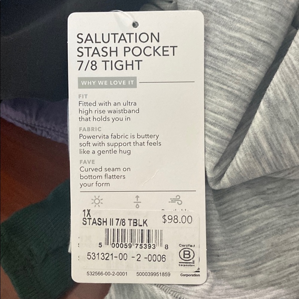 NWT Athleta Salutation Stash Pocket II 7/8 //Black - Picture 7 of 8